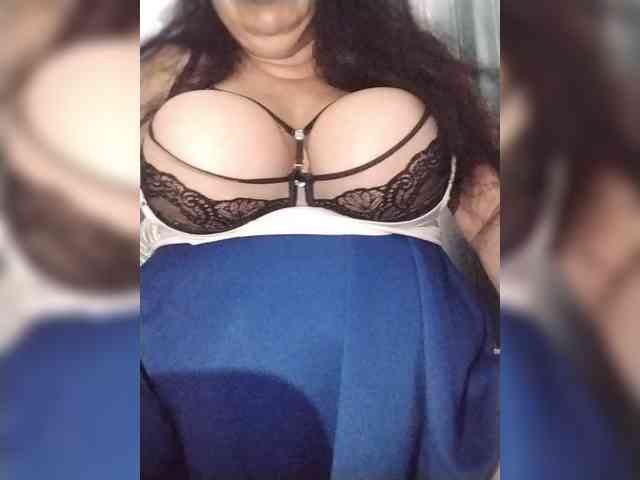 SeXy-Xo4y-SeXa webcam