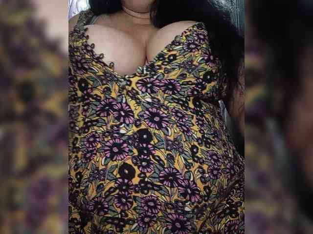 SeXy-Xo4y-SeXa webcam