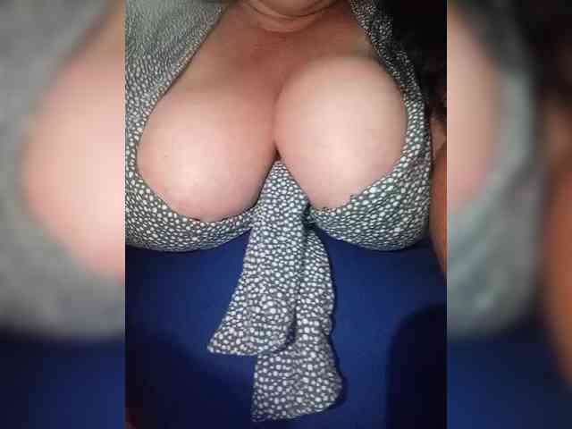 SeXy-Xo4y-SeXa webcam