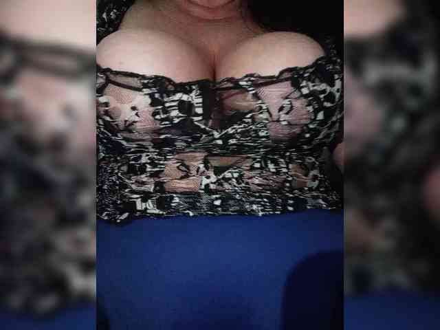 SeXy-Xo4y-SeXa webcam