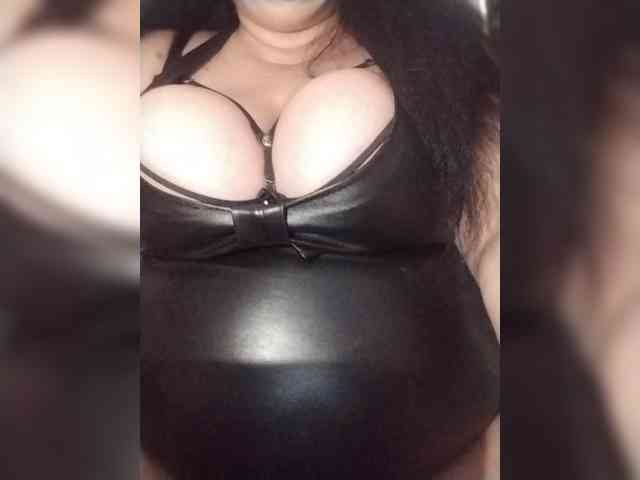 SeXy-Xo4y-SeXa webcam