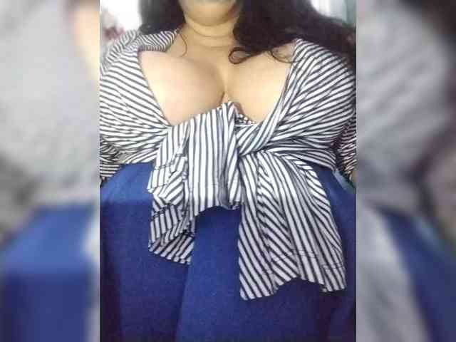 SeXy-Xo4y-SeXa webcam