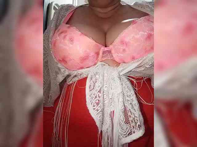 SeXy-Xo4y-SeXa webcam