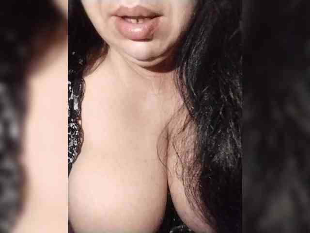 SeXy-Xo4y-SeXa webcam