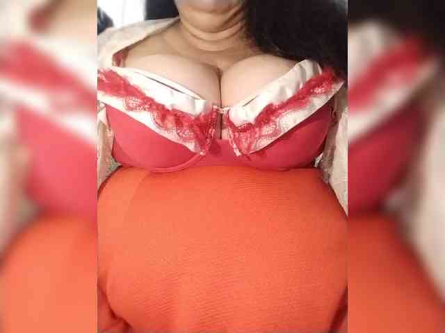 SeXy-Xo4y-SeXa webcam