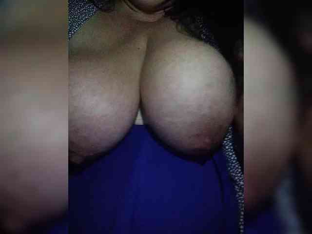 SeXy-Xo4y-SeXa webcam