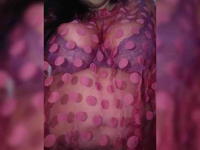 SeXy-Xo4y-SeXa webcam