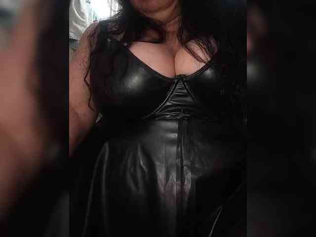 SeXy-Xo4y-SeXa webcam