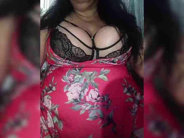 SeXy-Xo4y-SeXa webcam