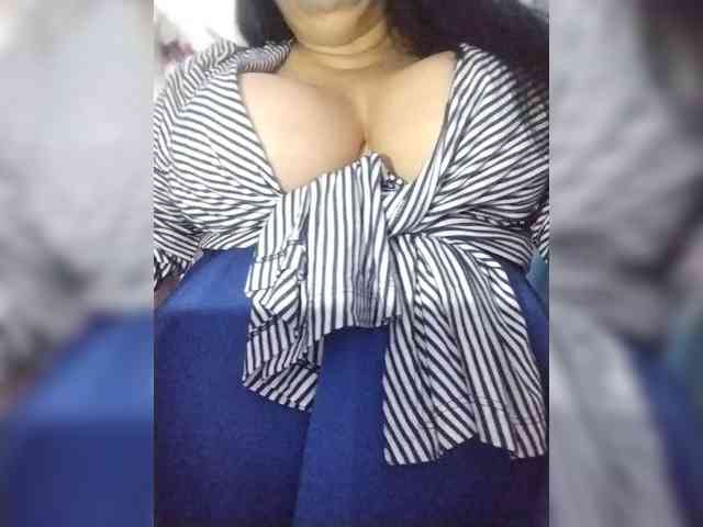 SeXy-Xo4y-SeXa webcam