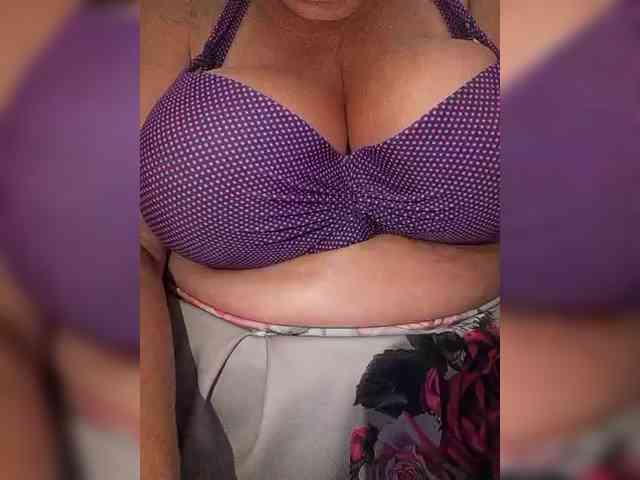 SeXy-Xo4y-SeXa webcam