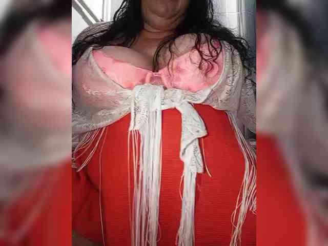 SeXy-Xo4y-SeXa webcam