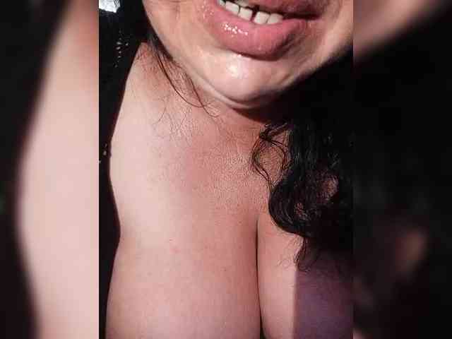 SeXy-Xo4y-SeXa webcam