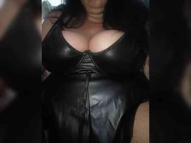 SeXy-Xo4y-SeXa webcam