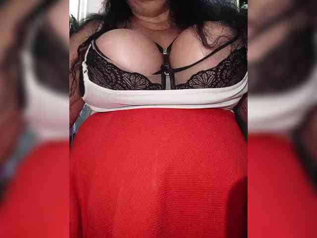 SeXy-Xo4y-SeXa webcam