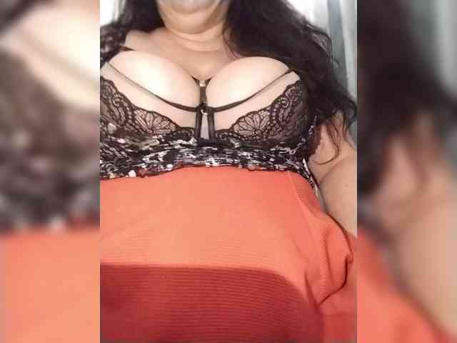 SeXy-Xo4y-SeXa webcam