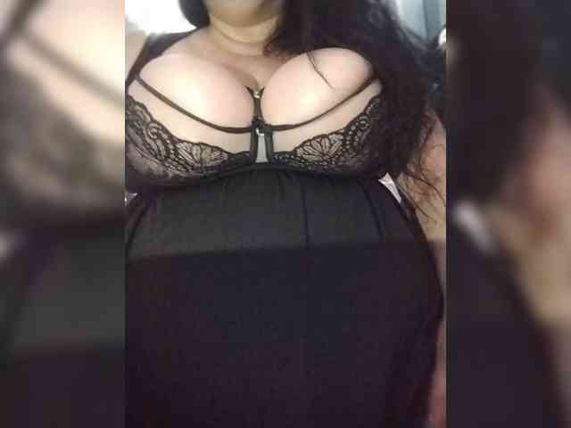 SeXy-Xo4y-SeXa webcam