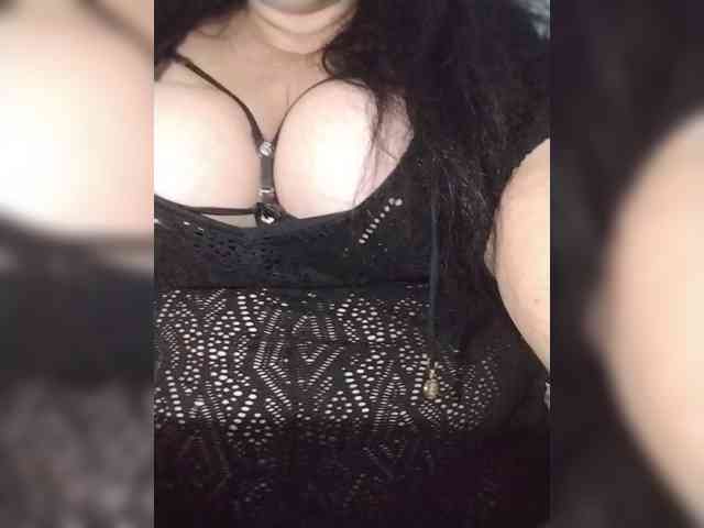 SeXy-Xo4y-SeXa webcam