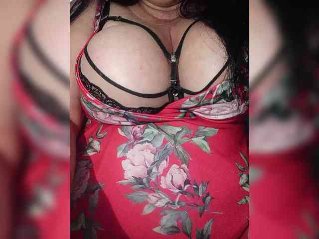 SeXy-Xo4y-SeXa webcam