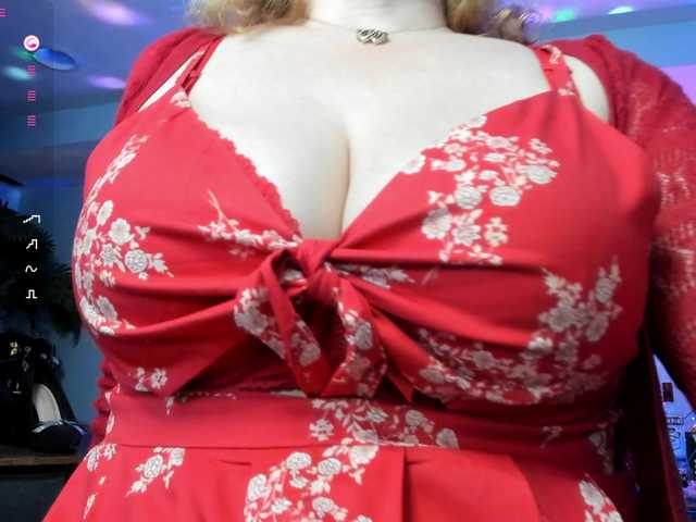 mmmMommy's BongaCams show and profile