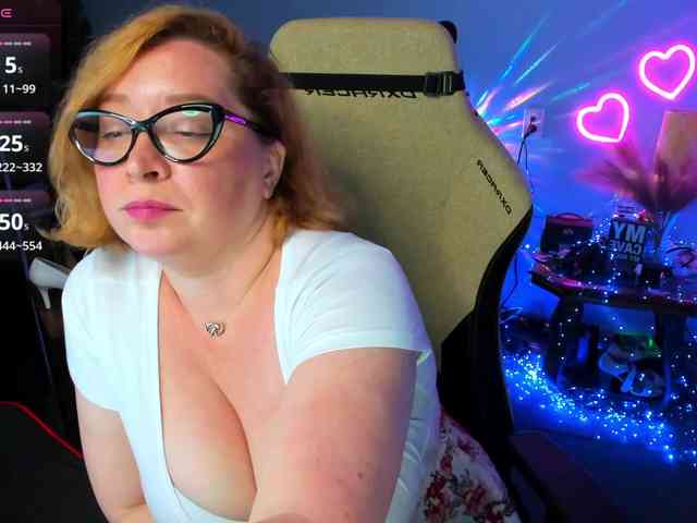 mmmMommy webcam