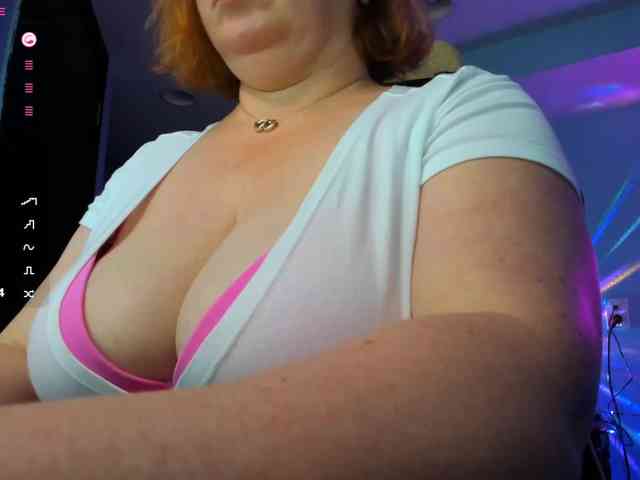 mmmMommy webcam