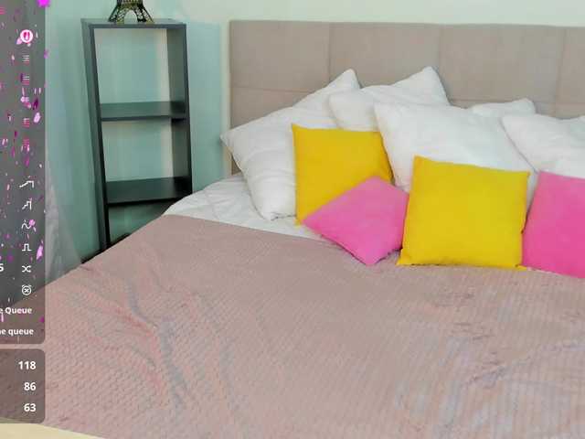 Tasty-booty's BongaCams show and profile