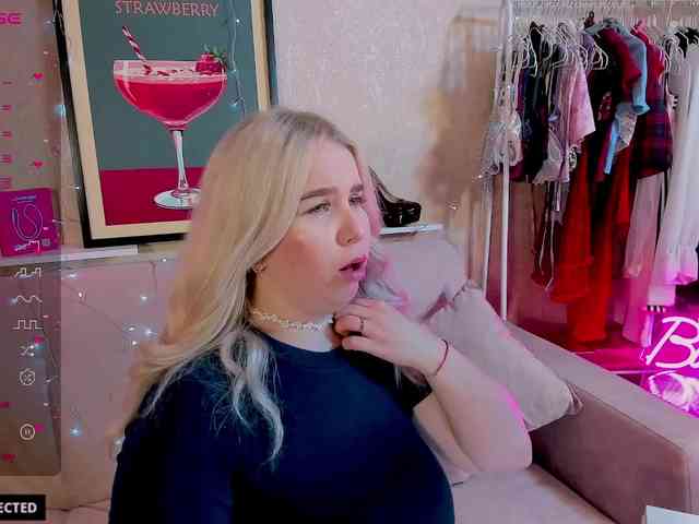 free nude cam chat Tasty-booty