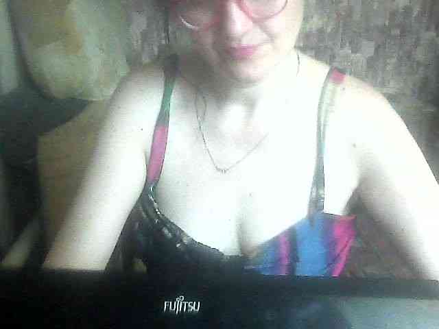 LynnYana webcam