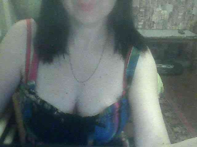 LynnYana webcam