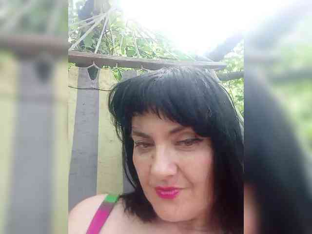 LynnYana webcam