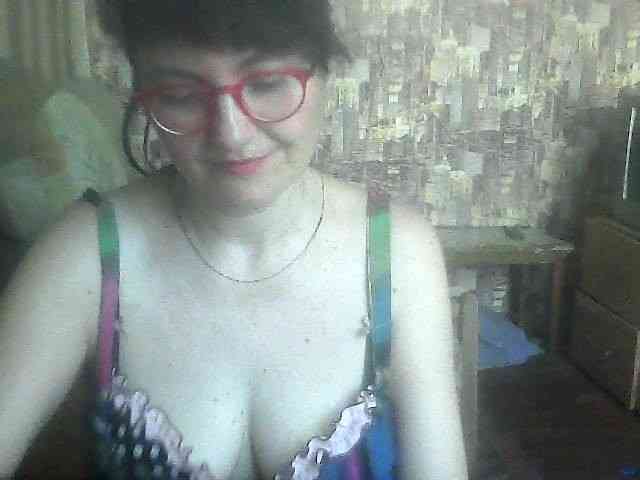 LynnYana webcam