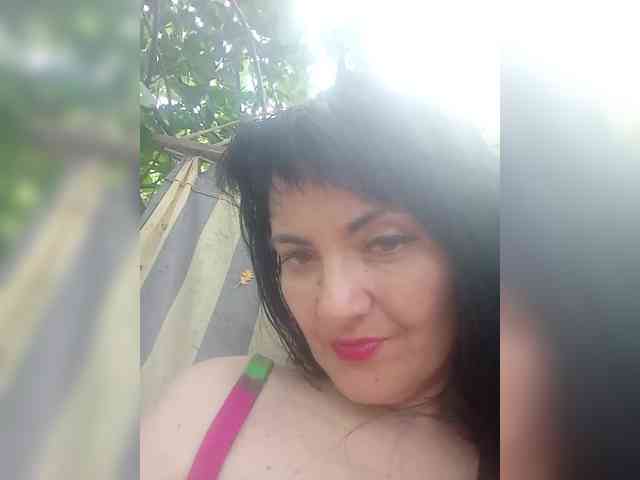 LynnYana webcam