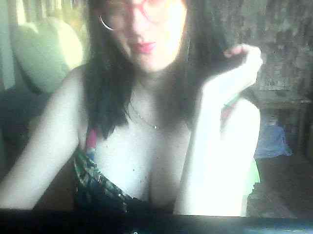 LynnYana webcam