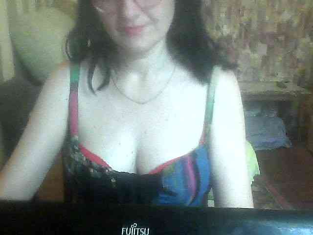 LynnYana webcam