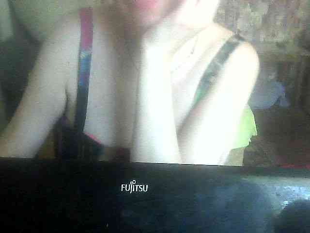 LynnYana webcam
