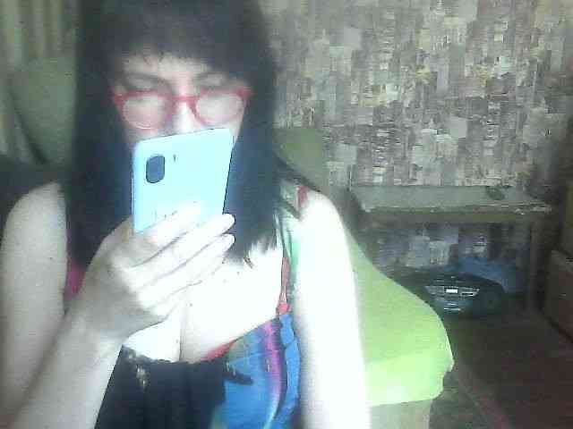 LynnYana webcam