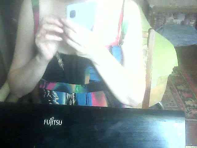 LynnYana webcam