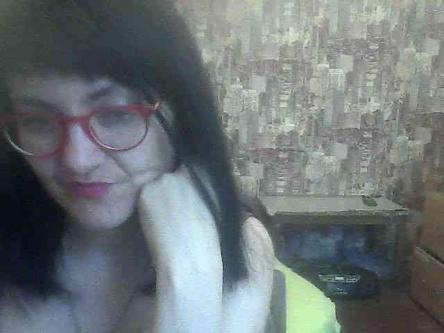LynnYana webcam