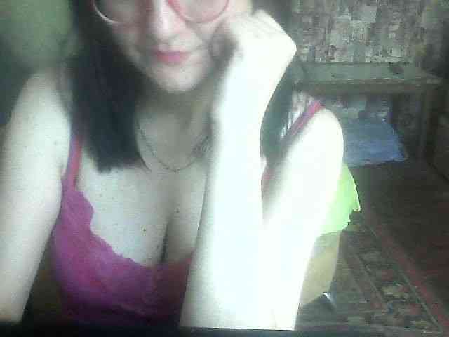 LynnYana webcam