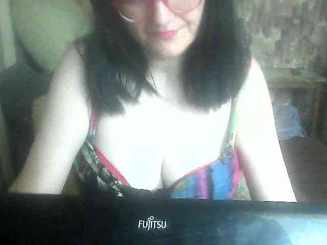 LynnYana webcam