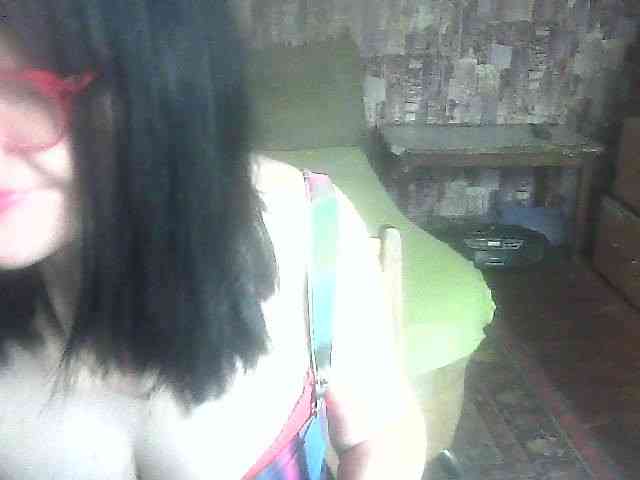 LynnYana webcam