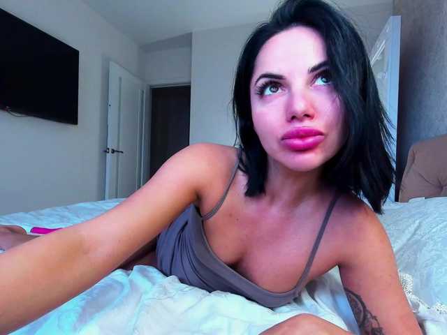 AddictedSabi's BongaCams show and profile