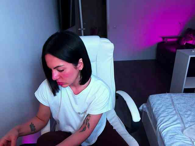 AddictedSabi webcam