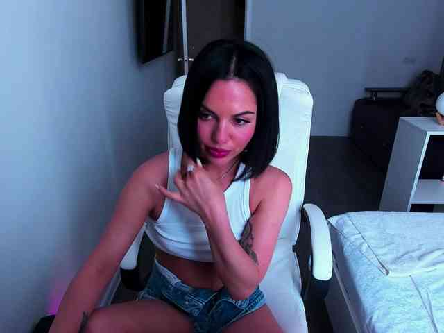 AddictedSabi webcam
