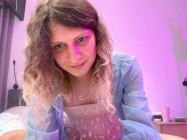 Alice-Pinkhead