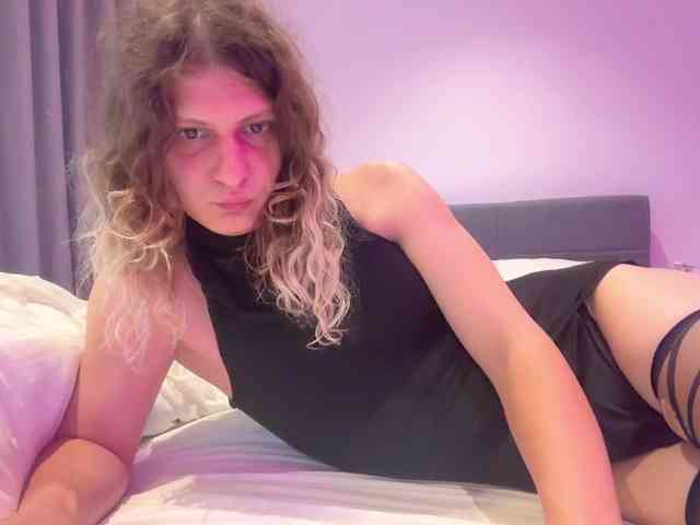 Alice-Pinkhead