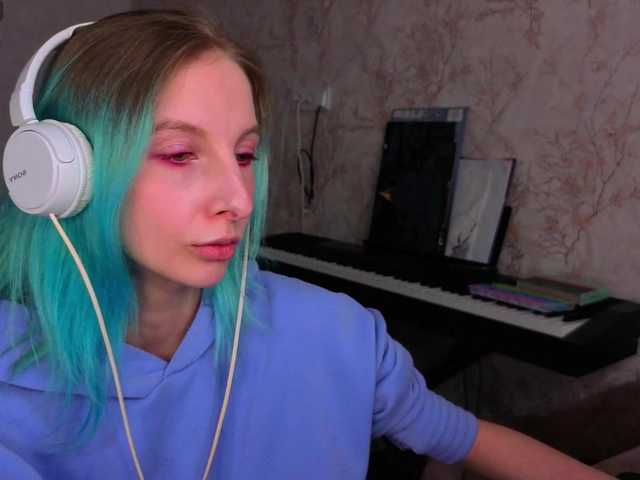 Anny-lol's BongaCams show and profile