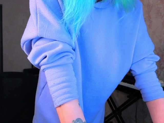 Anny-lol's BongaCams show and profile