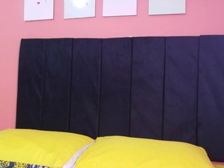 friendsmom Porn Show